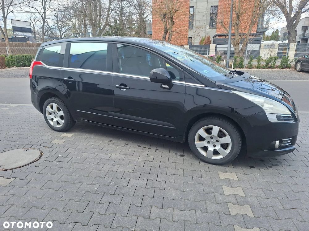 Peugeot 5008 155 THP Family - 7