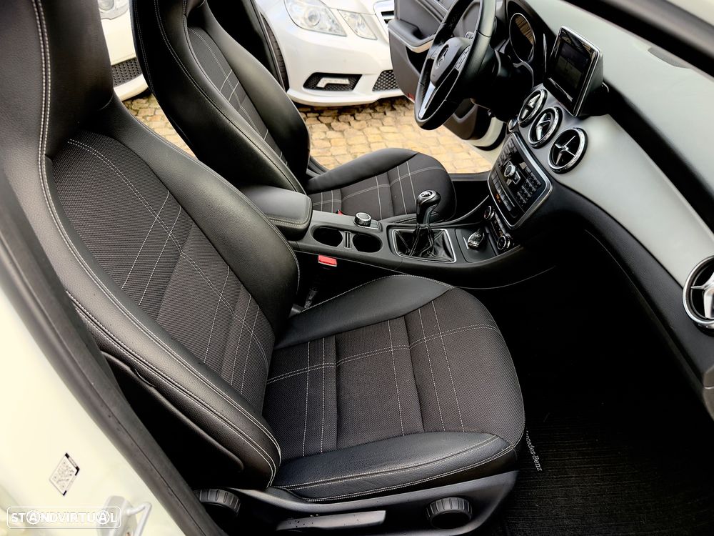 Mercedes-Benz GLA 200 CDI Urban - 44
