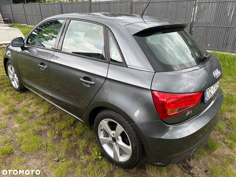 Audi A1 Sportback 1.0 TFSI ultra - 5