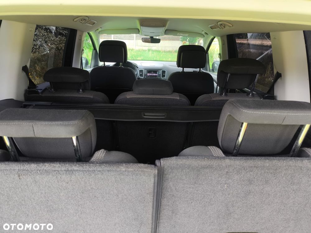 Volkswagen Sharan 2.0 TDI BMT Trendline DSG - 10