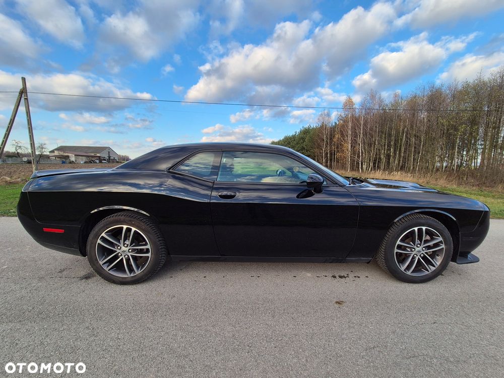 Dodge Challenger 3.6 GT AWD - 7