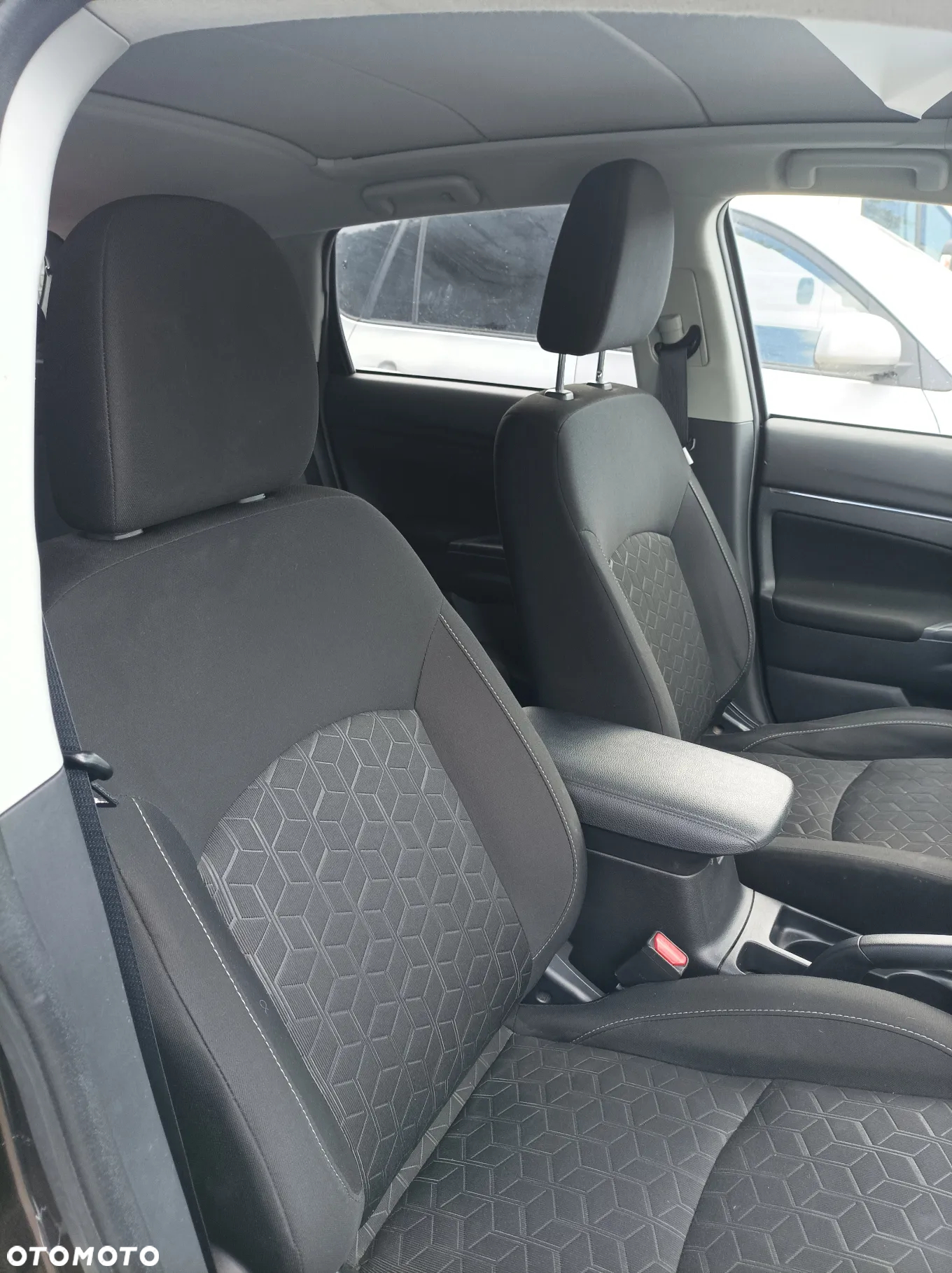 Mitsubishi ASX 2.0 Instyle 4WD CVT - 3