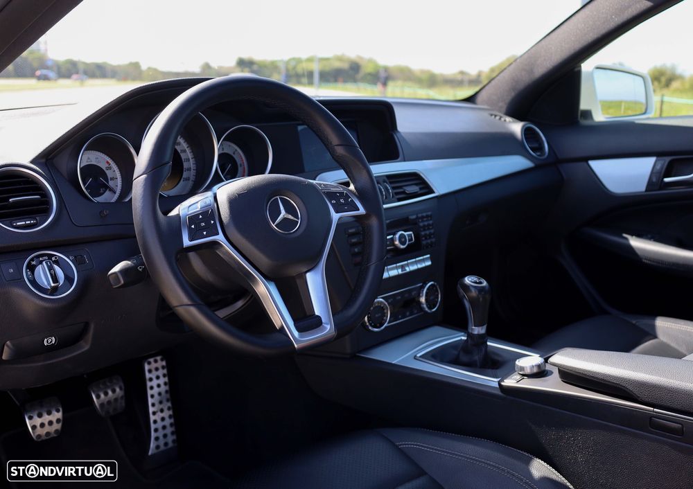 Mercedes-Benz C 220 CDI Avantgarde BE - 13