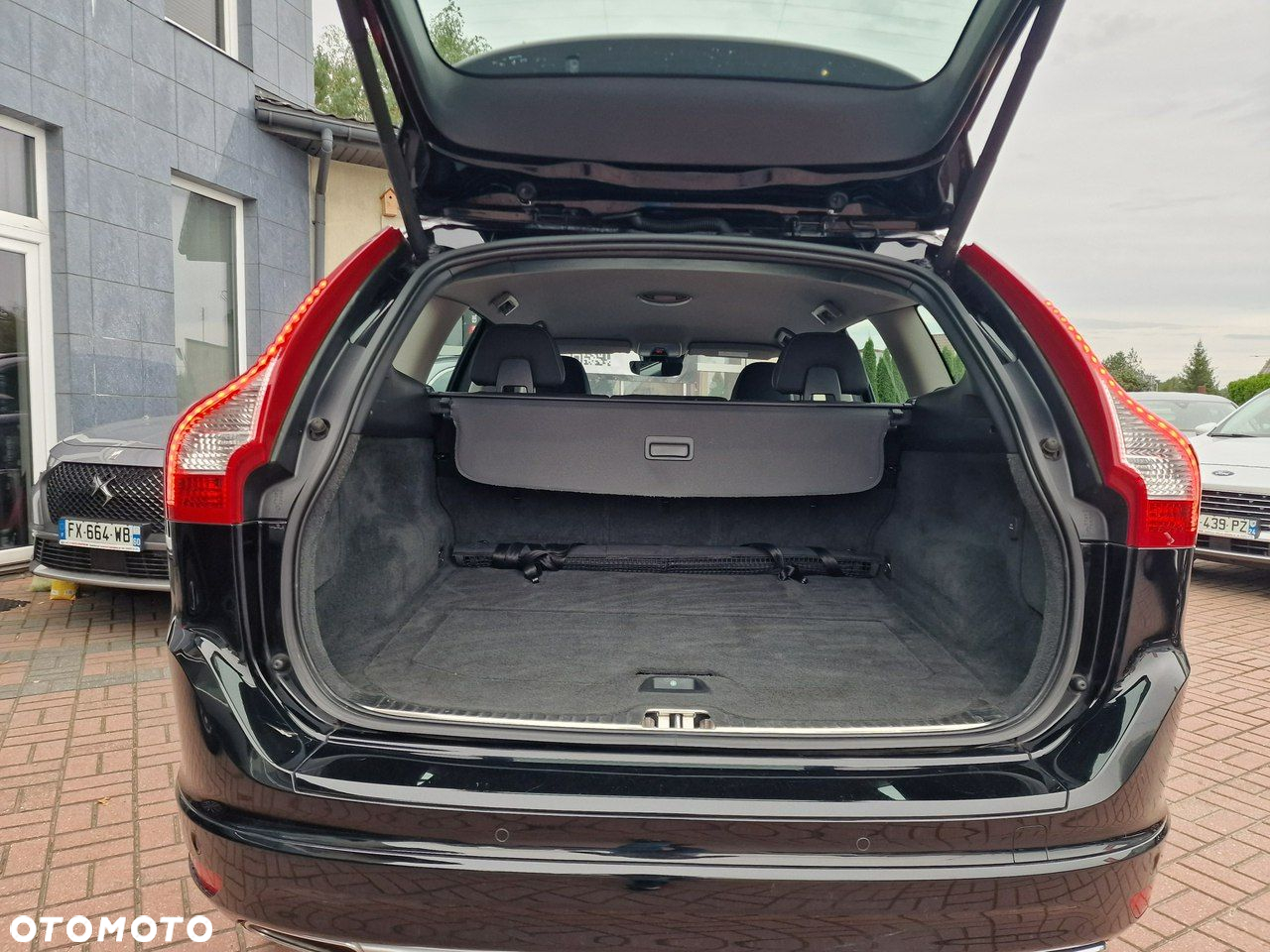 Volvo XC 60 D4 Geartronic Momentum - 20
