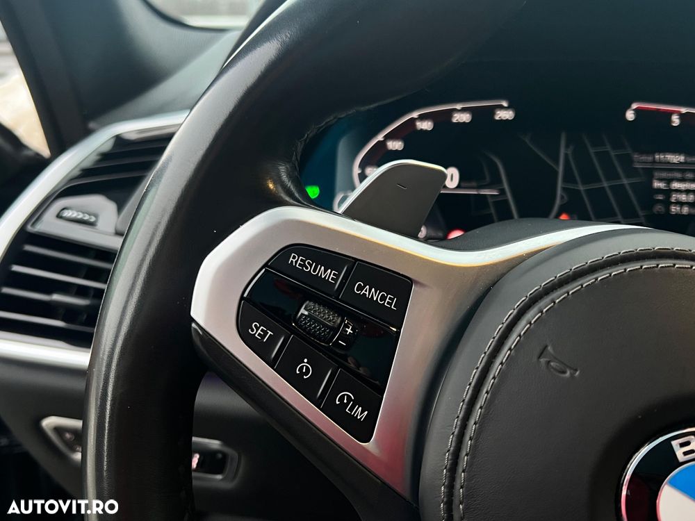 BMW X5 xDrive30d xLine - 25