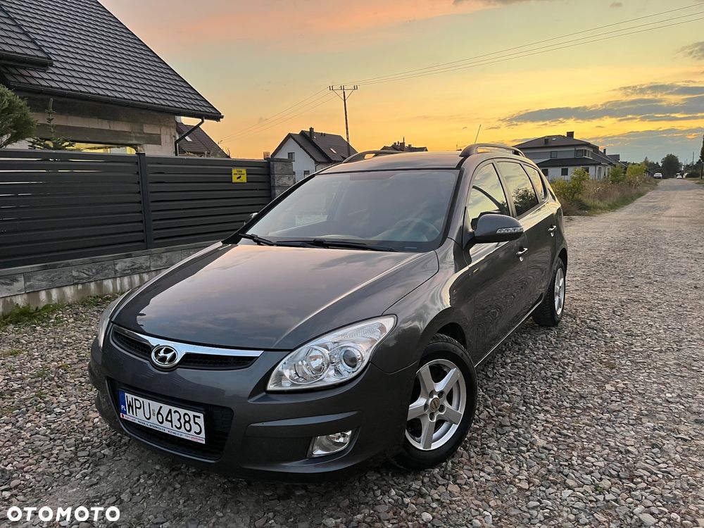 Hyundai i30 1.6 CRDi Comfort - 1