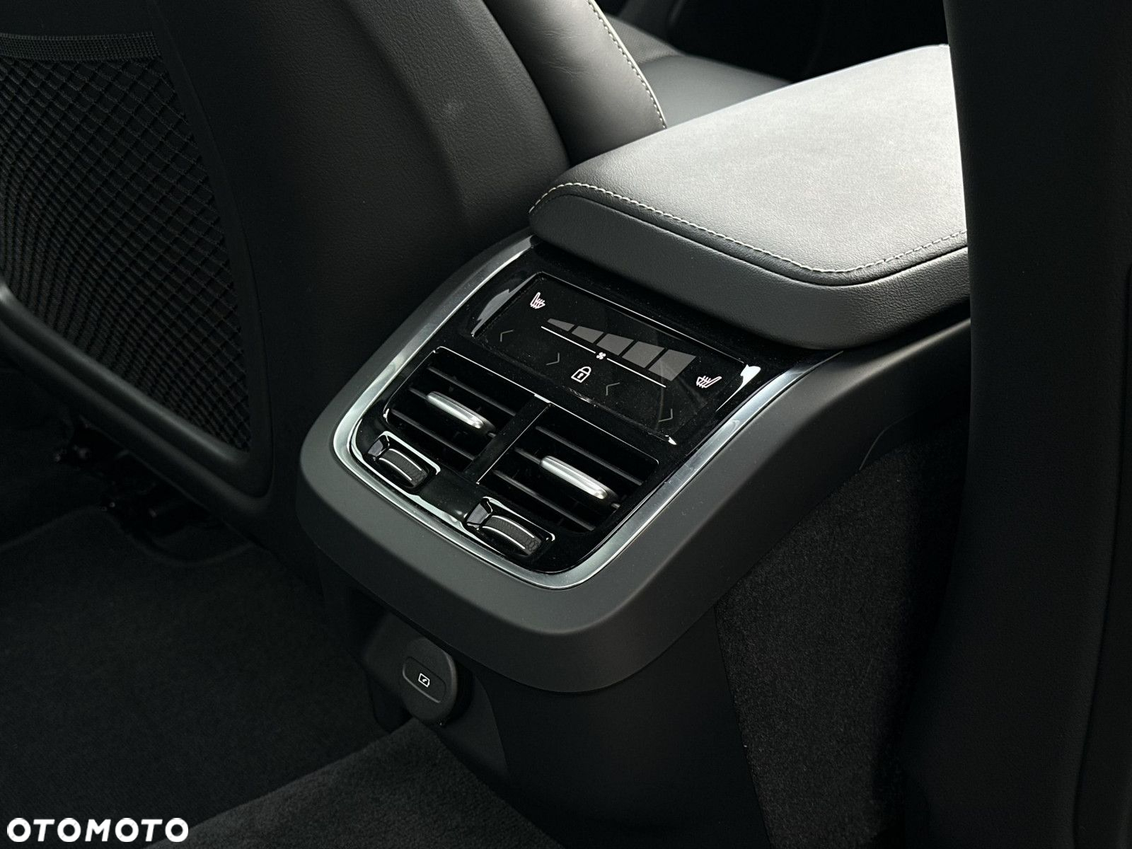 Volvo S60 - 23