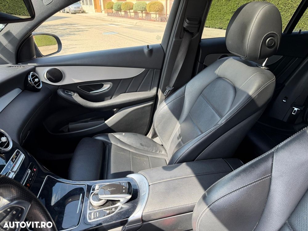Mercedes-Benz GLC Coupe 220 d 4Matic 9G-TRONIC AMG Line - 8