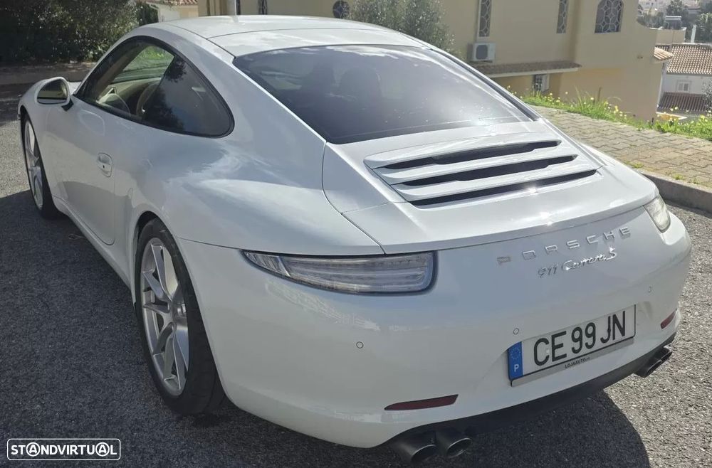 Porsche 911 Série F - 14