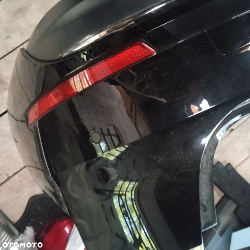 Zderzak tylny A4 B9 kombi - 8