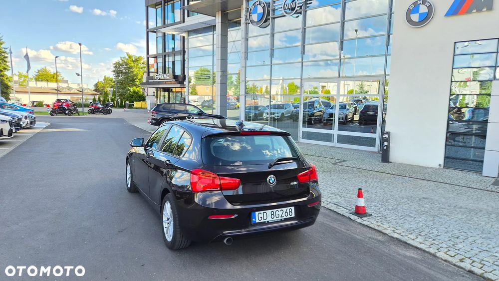 BMW Seria 1 118i GPF Sport Line - 27