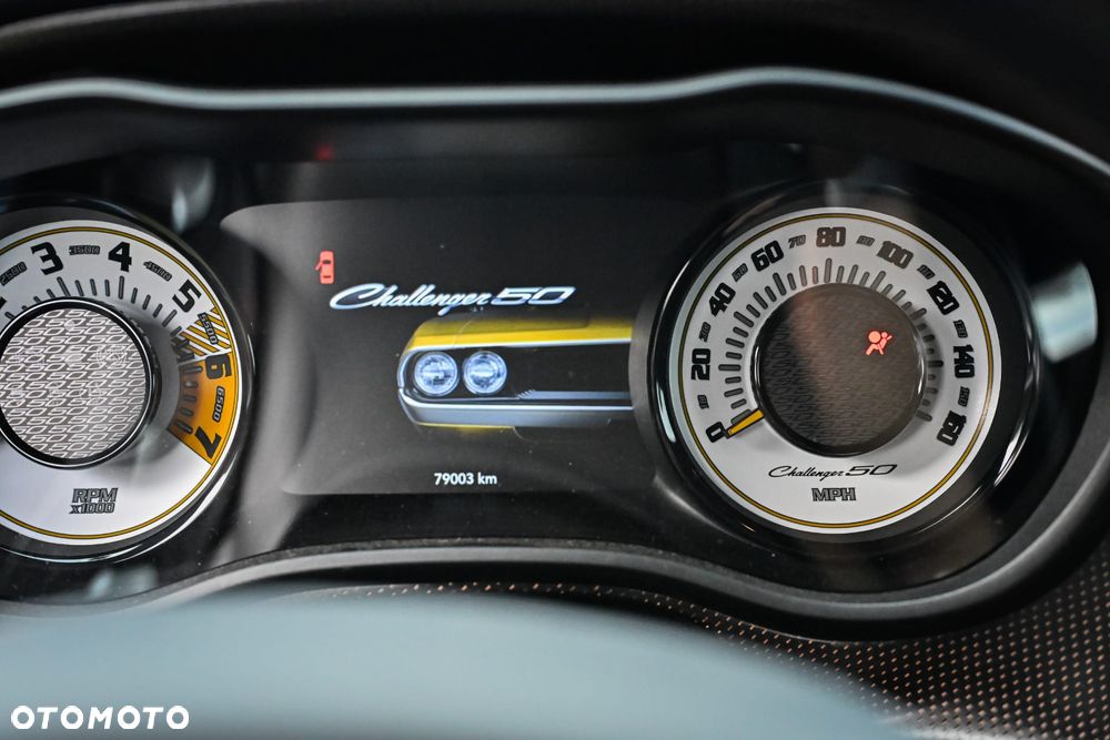 Dodge Challenger 5.7 R/T Shaker - 31