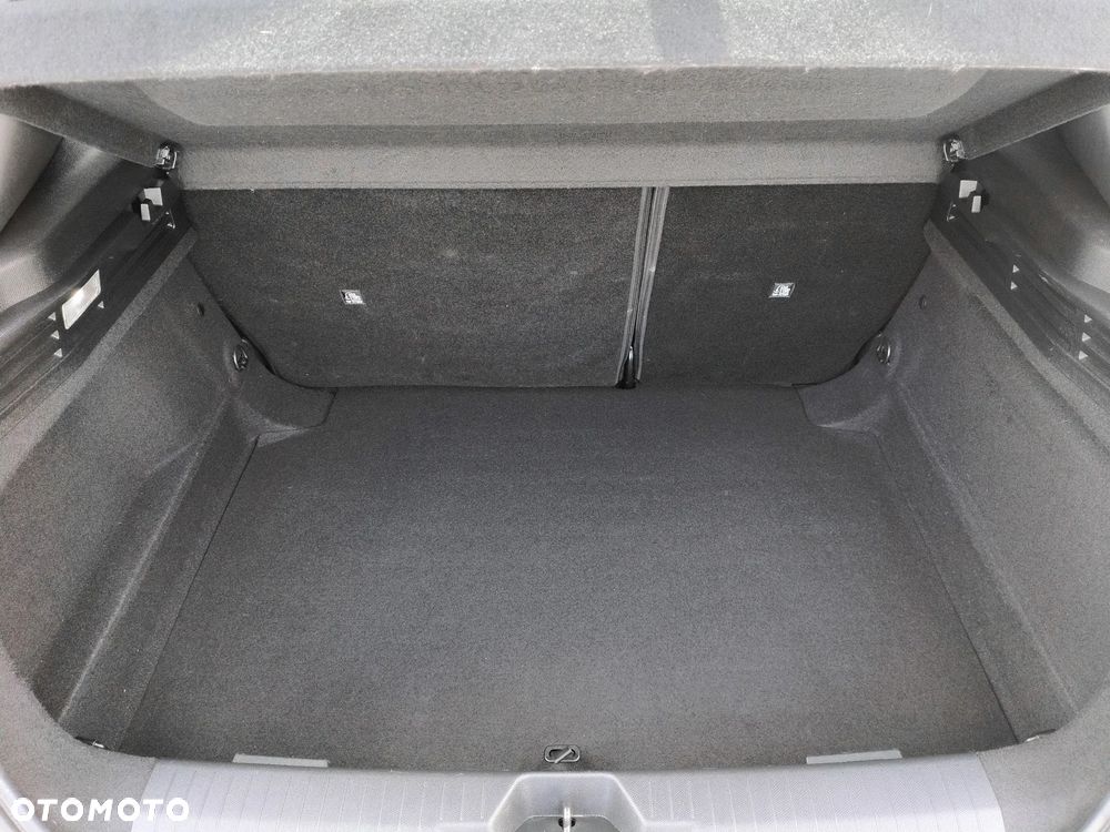 Opel Astra 1.2 T Edition S&S - 20
