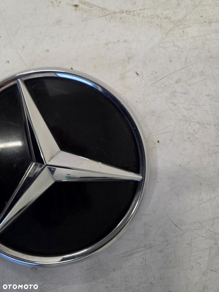 ZNACZEK EMBLEMAT MERCEDES VITO W447 GLC A253 A0008881600-500 - 4