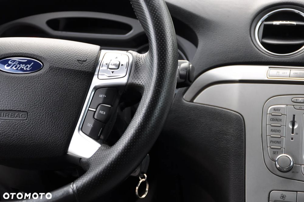 Ford S-Max 2.3 Titanium - 4