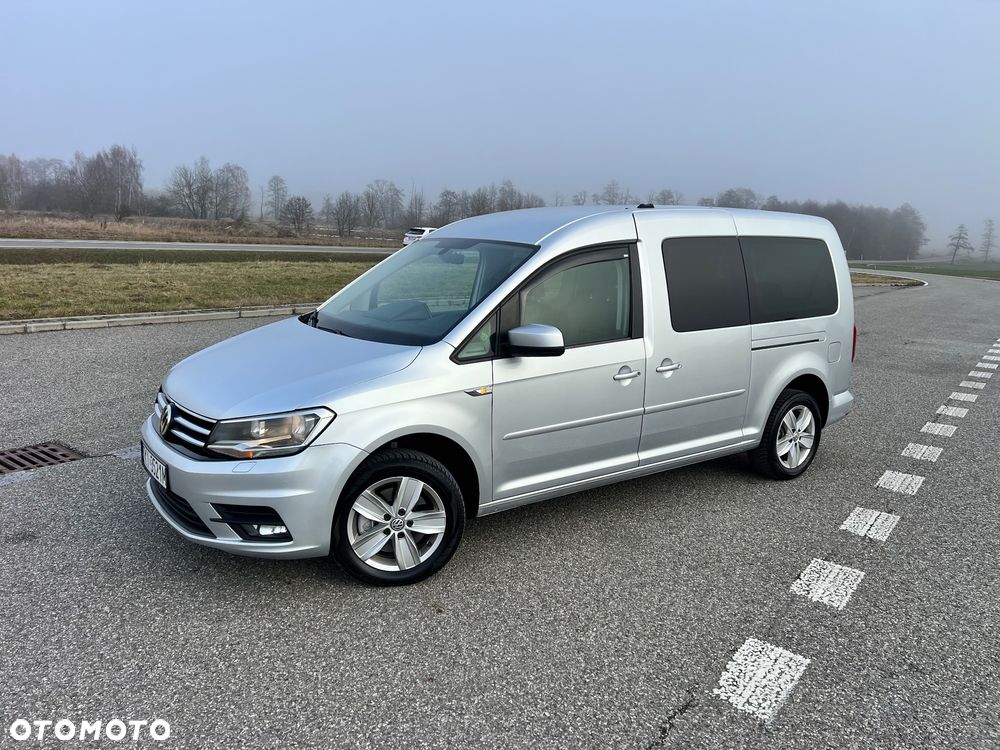 Volkswagen Caddy Maxi Highline DSG - 20