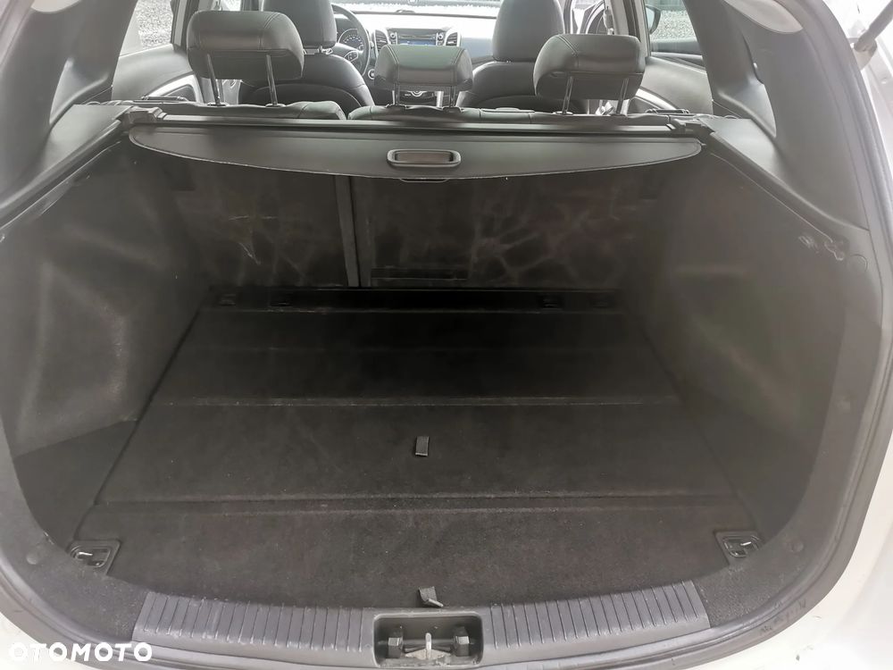 Hyundai i30 1.6 CRDi Premium - 30