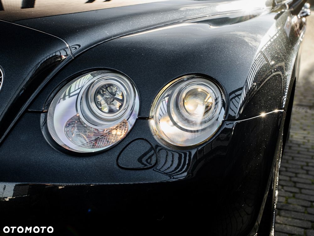 Bentley Flying Spur - 9