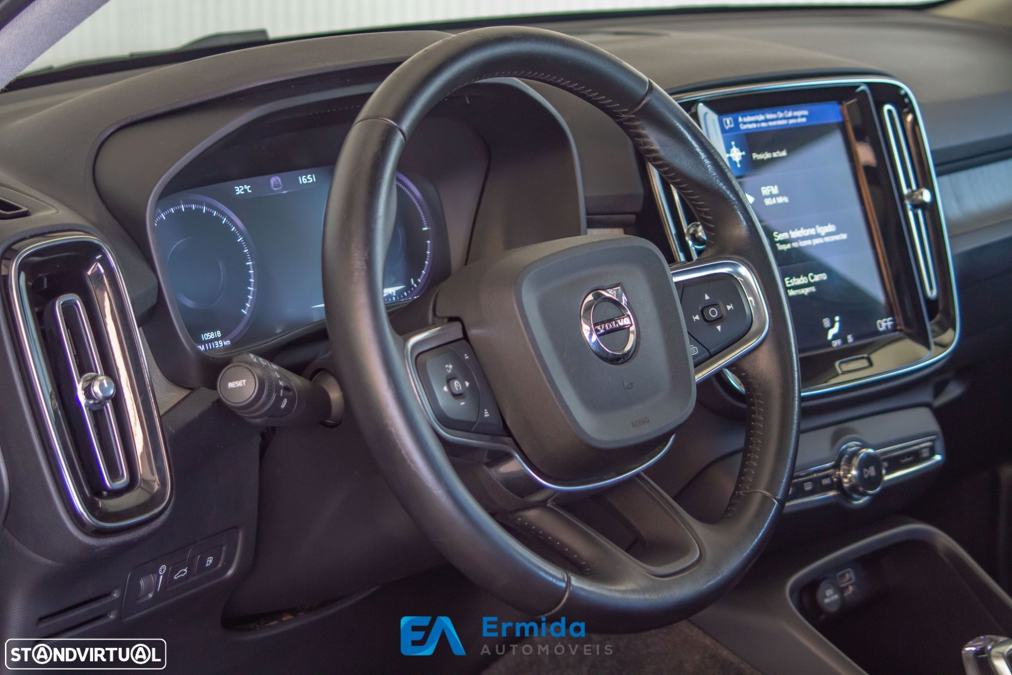 Volvo XC 40 - 32