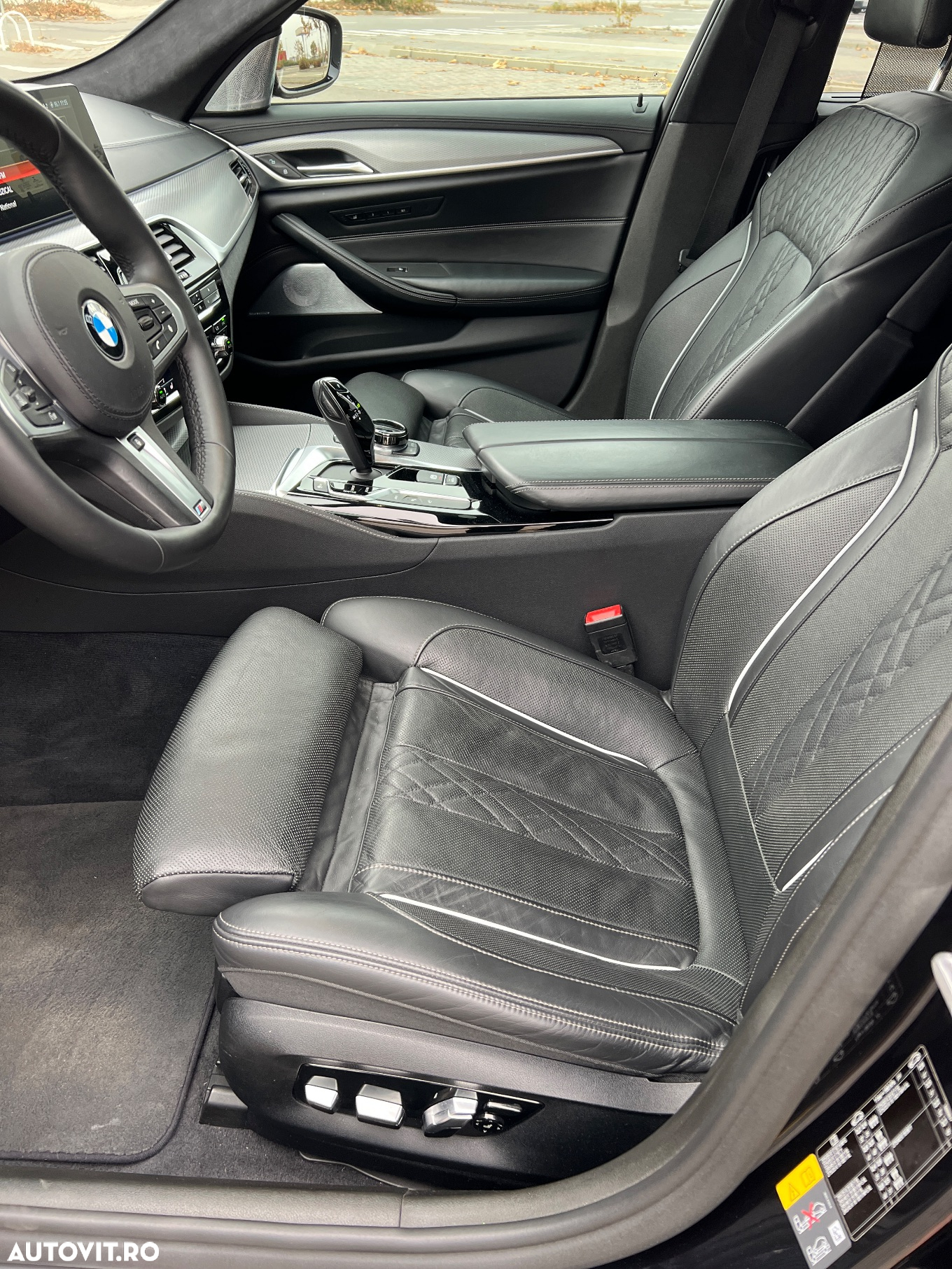 BMW Seria 5 530e Aut. M Sport Edition - 18