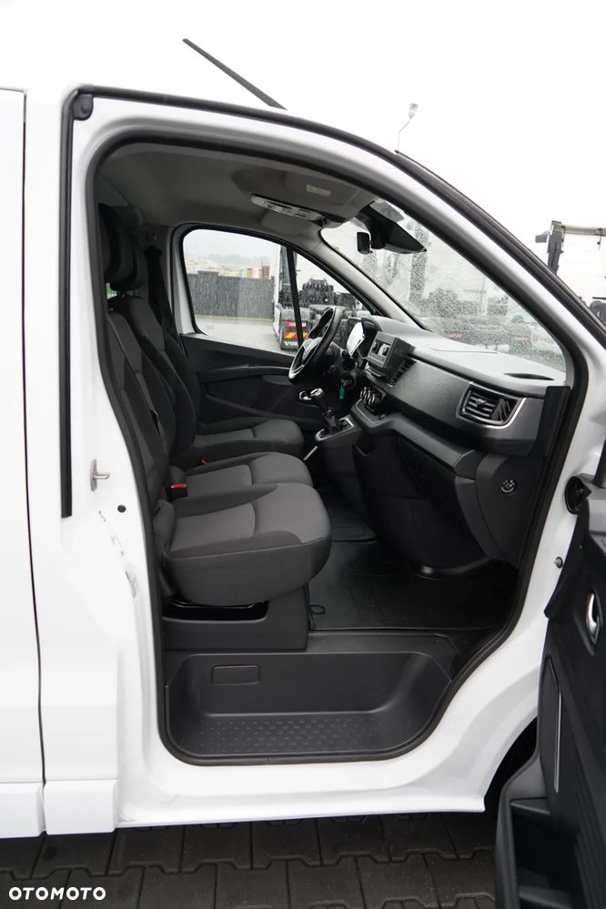 Renault TRAFIC III / BUS / 9 MIEJSC / PIERWSZY WŁAŚCICIEL / POLSKI SALON / 2022 ROK / - 33
