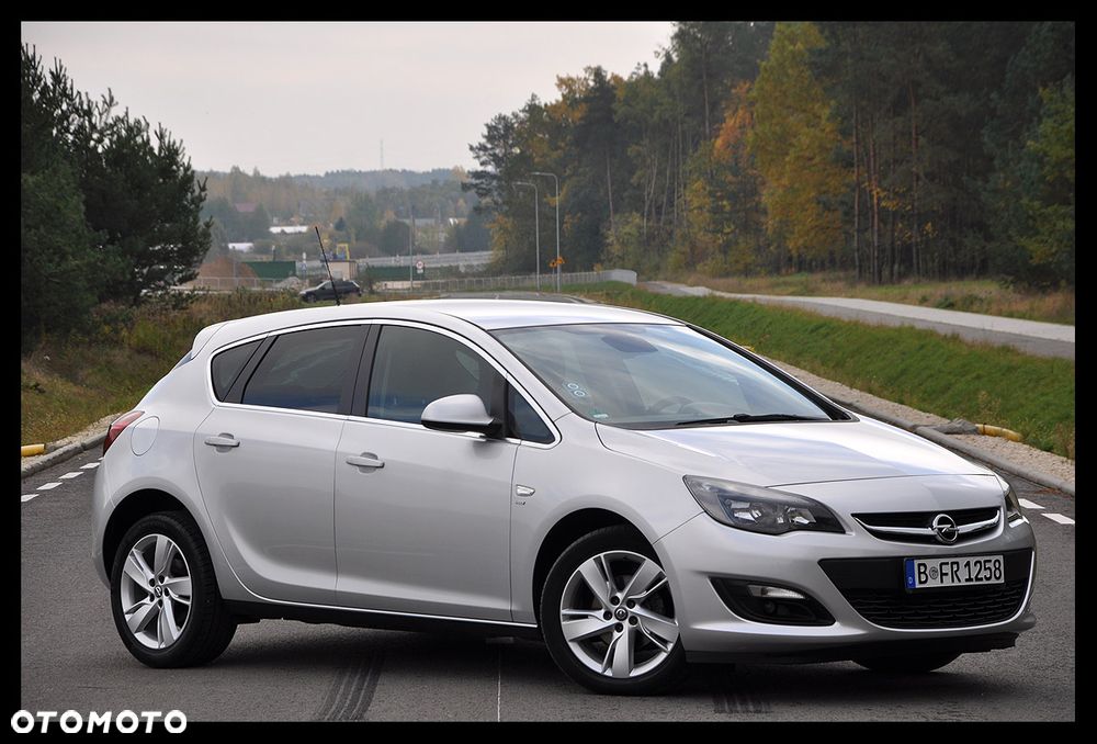 Opel Astra 1.4 Turbo ENERGY - 2