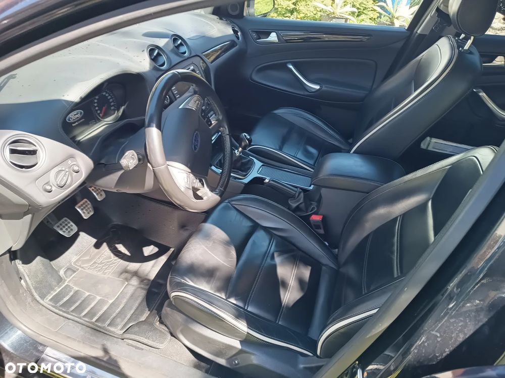 Ford Mondeo 2.0 TDCi Titanium - 16