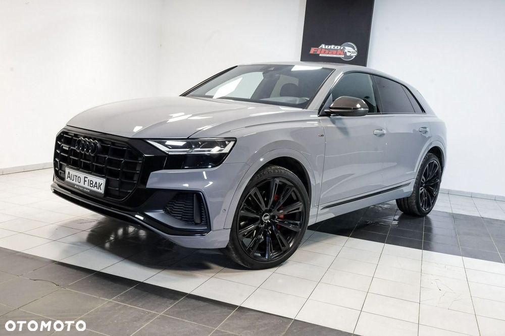Audi Q8 - 4