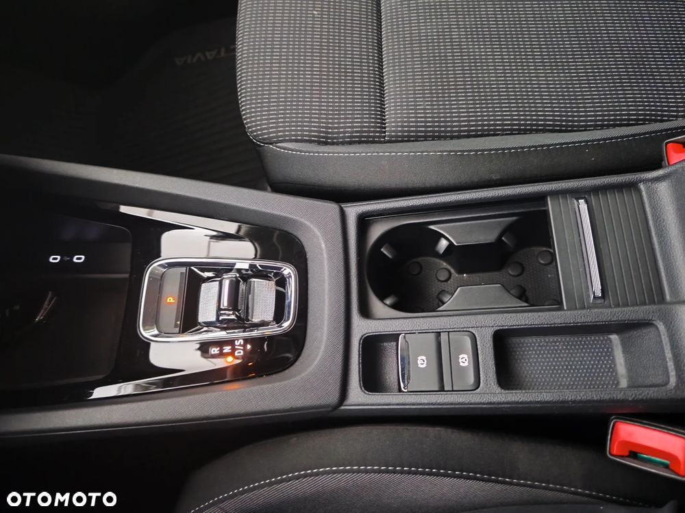 Skoda Octavia 2.0 TDI Ambition DSG - 11