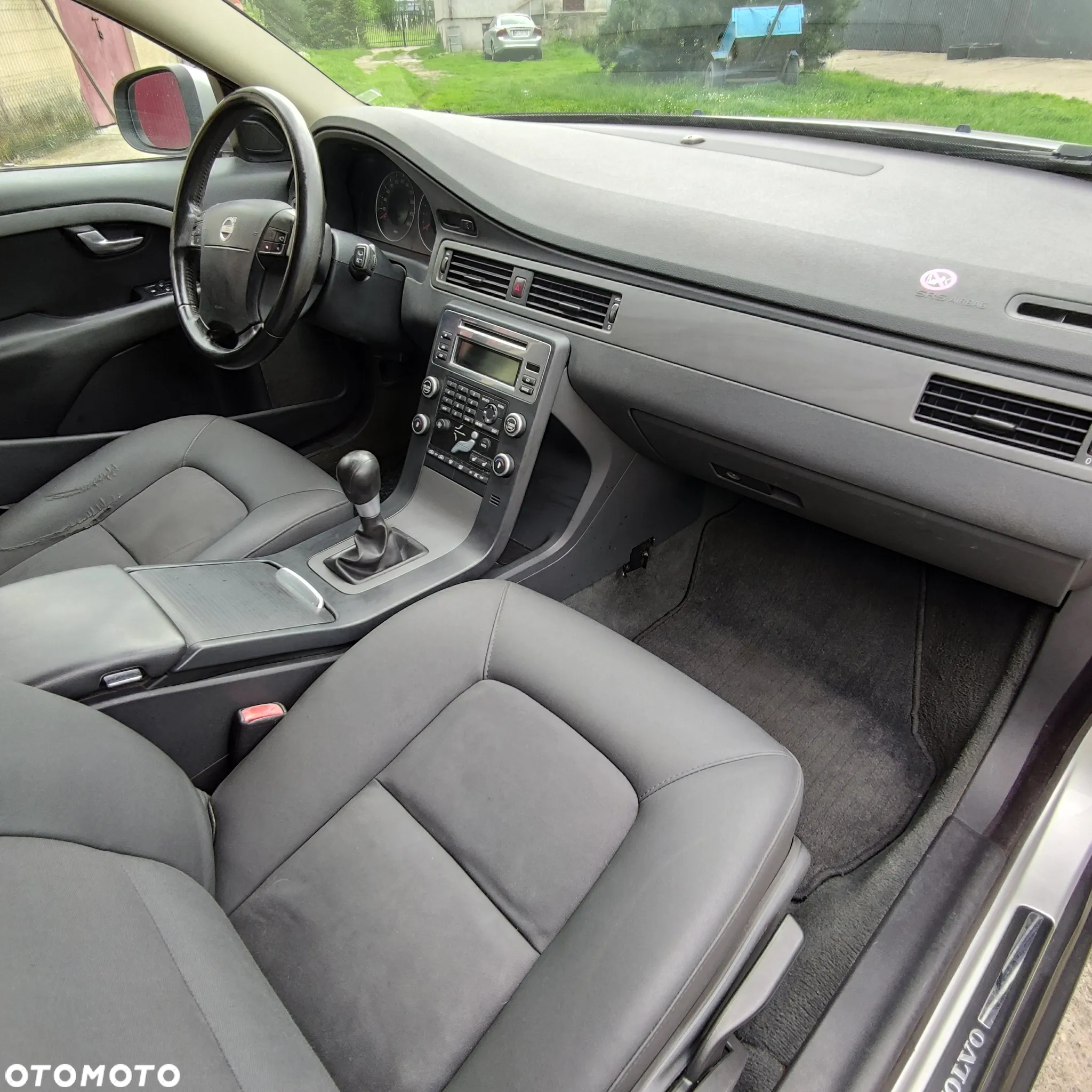 Volvo V70 2.0 - 25