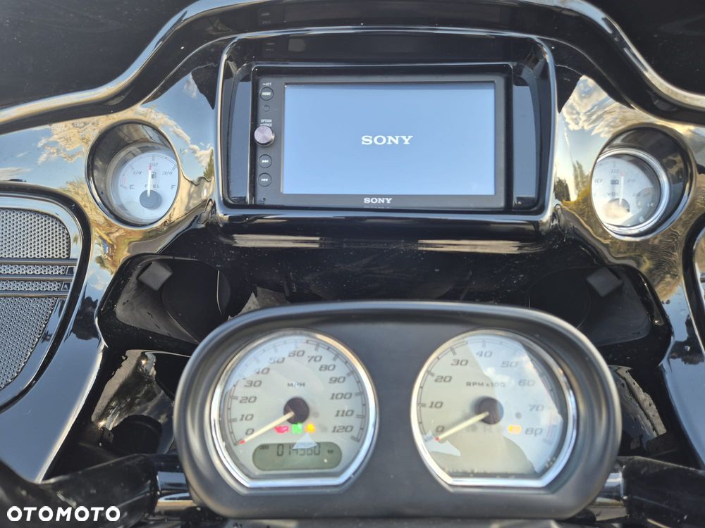 Harley-Davidson Touring Road Glide - 3