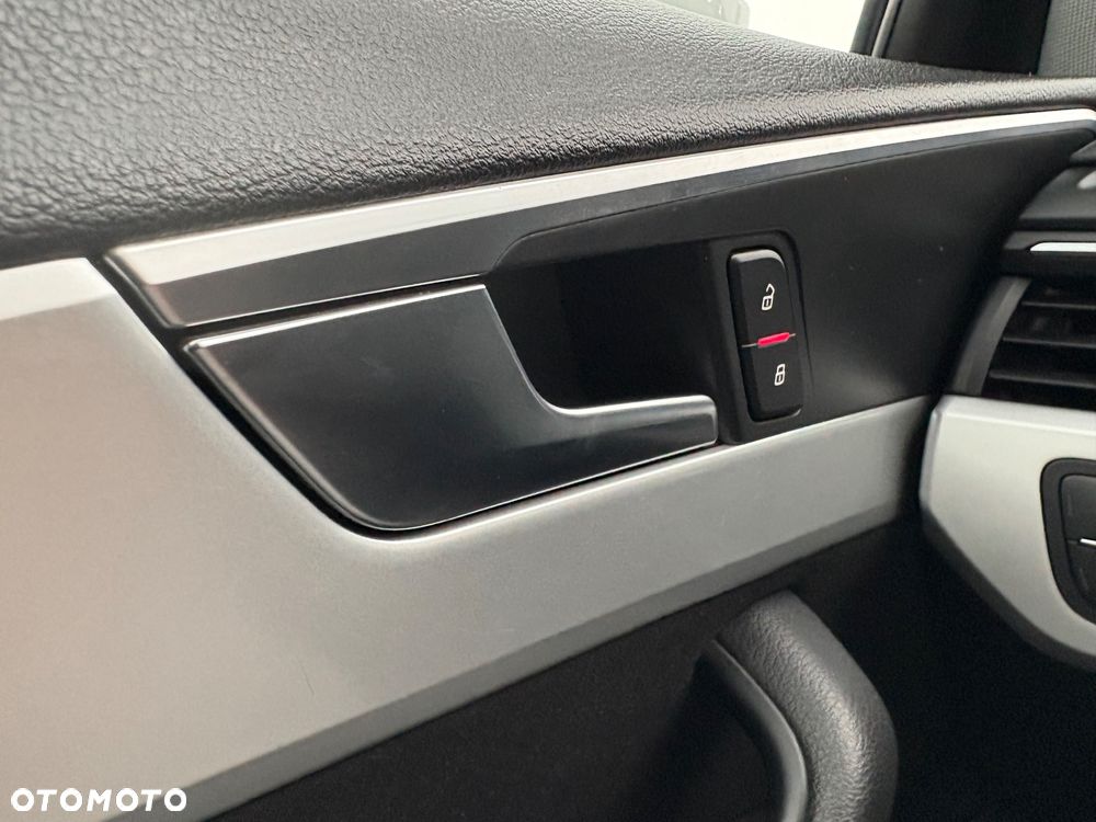 Audi A4 Avant 2.0 TDI - 23