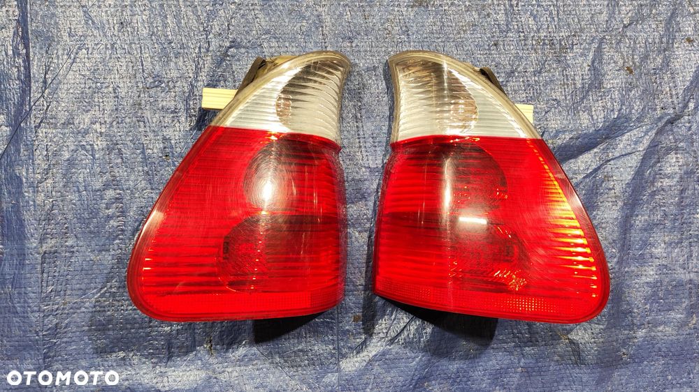 KLAPA BURTA LAMPA LEWY PRAWY TYŁ STERLINGGRAU METALLIC 472/7 ZAMEK SILNICZEK WYCIERACZKI TYŁ BLENDA LISTWA KLAMKA SZYBA WYKŁADZINA PODŁOGA TAPICERKA BAGAŻNIKA BMW X5 E53 LCI LIFT - 18