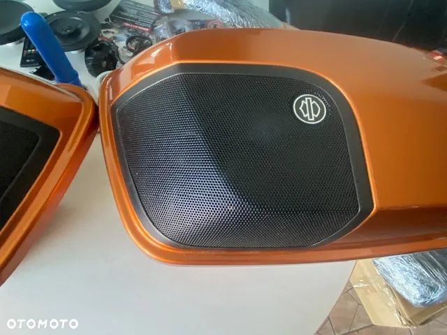 KUFRY KUFER PRAWY LEWY DŁUGI BOOM AUDIO GŁOŚNIKIHARLEY TOURING STREET GLIDE ROAD 14- - 12