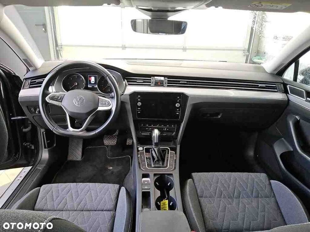 Volkswagen Passat - 6