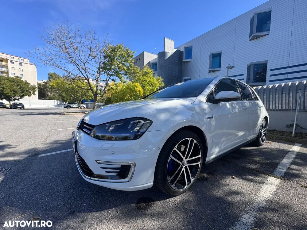 Volkswagen Golf 1.4 GTE Plug-In-Hybrid DSG - 3