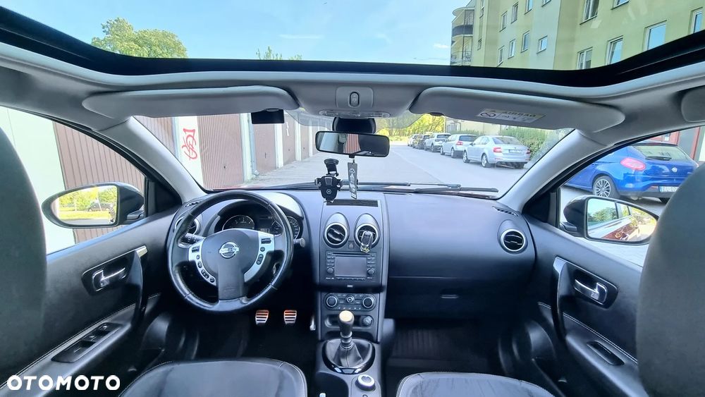 Nissan Qashqai 1.6 dCi 4 x 4 DPF Start/Stop tekna - 14