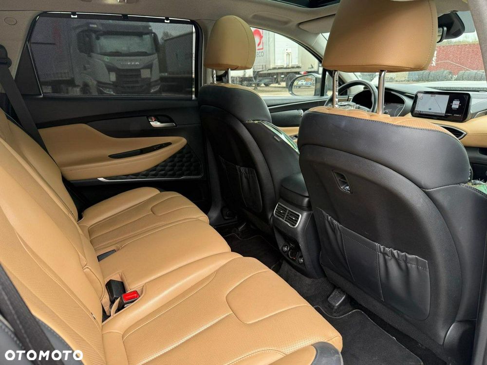 Hyundai Santa Fe - 14