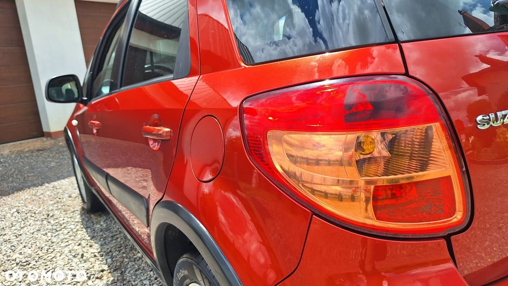 Suzuki SX4 1.6 GS / Premium - 22