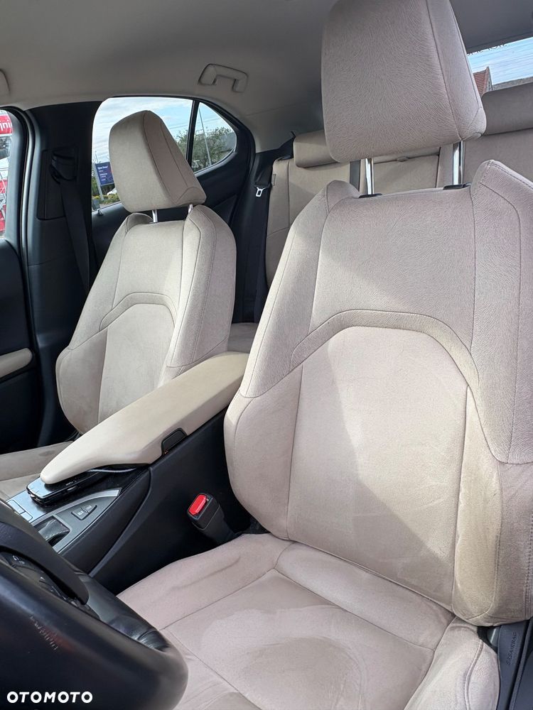 Lexus UX 250h GPF Business Edition 2WD - 14