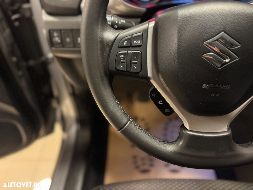 Suzuki Vitara 1.6 (4x4) Allgrip Comfort - 23