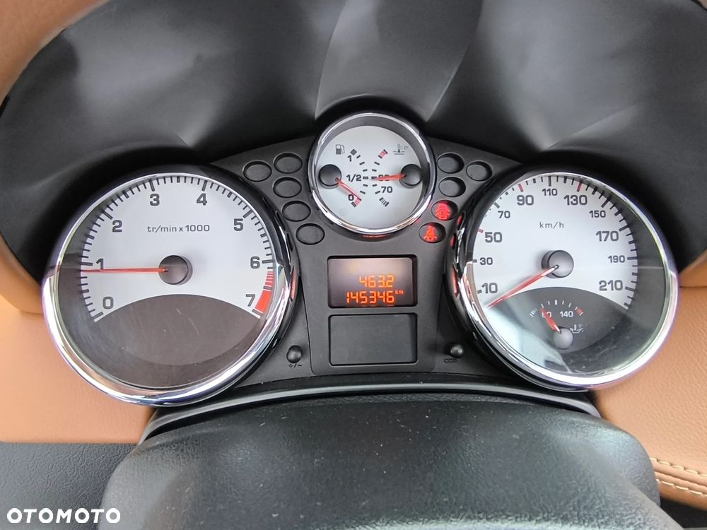 Peugeot 207 1.6 VTi Sporty - 24