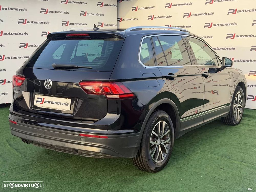 VW Tiguan 1.6 TDI Confortline - 6