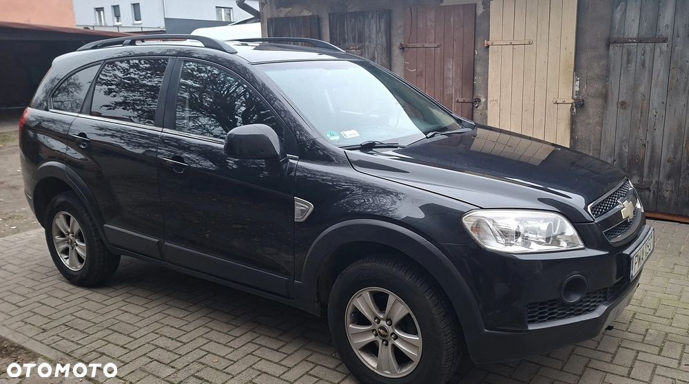 Chevrolet Captiva 2.4 2WD 7 Sitzer LS - 1