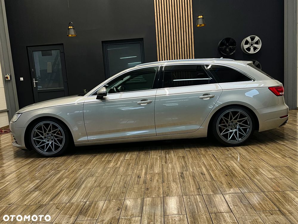 Audi A4 Avant 2.0 TFSI ultra S tronic sport - 12