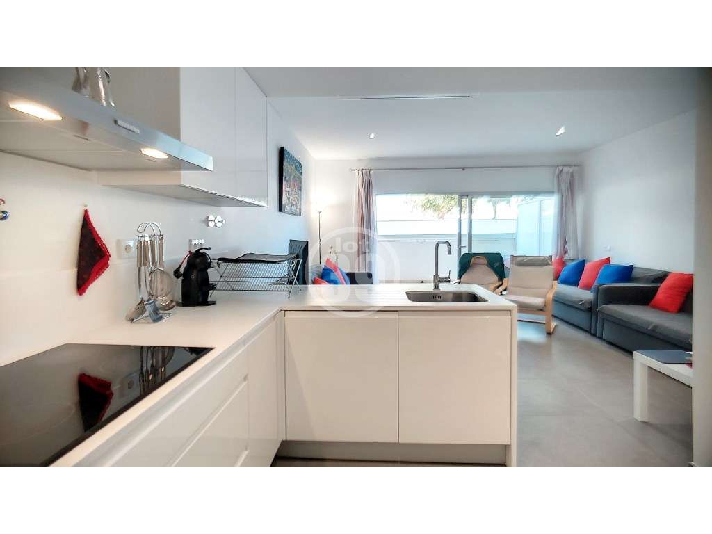 Bonito apartamento com um quarto, como novo e inserido num condomín... - Grande imagem: 4/24