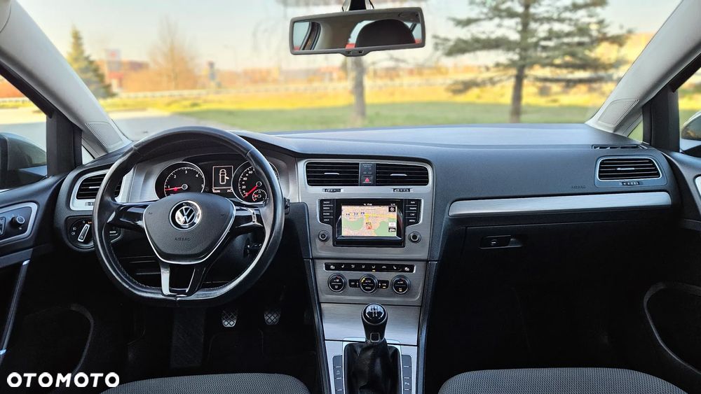 Volkswagen Golf 1.6 TDI BlueMotion Comfortline - 6
