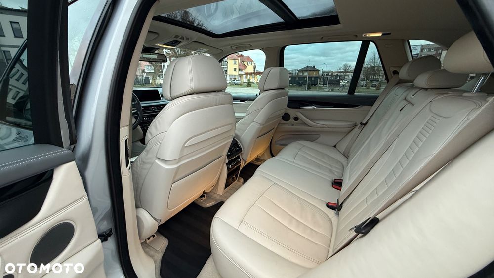 BMW X5 xDrive40e - 16