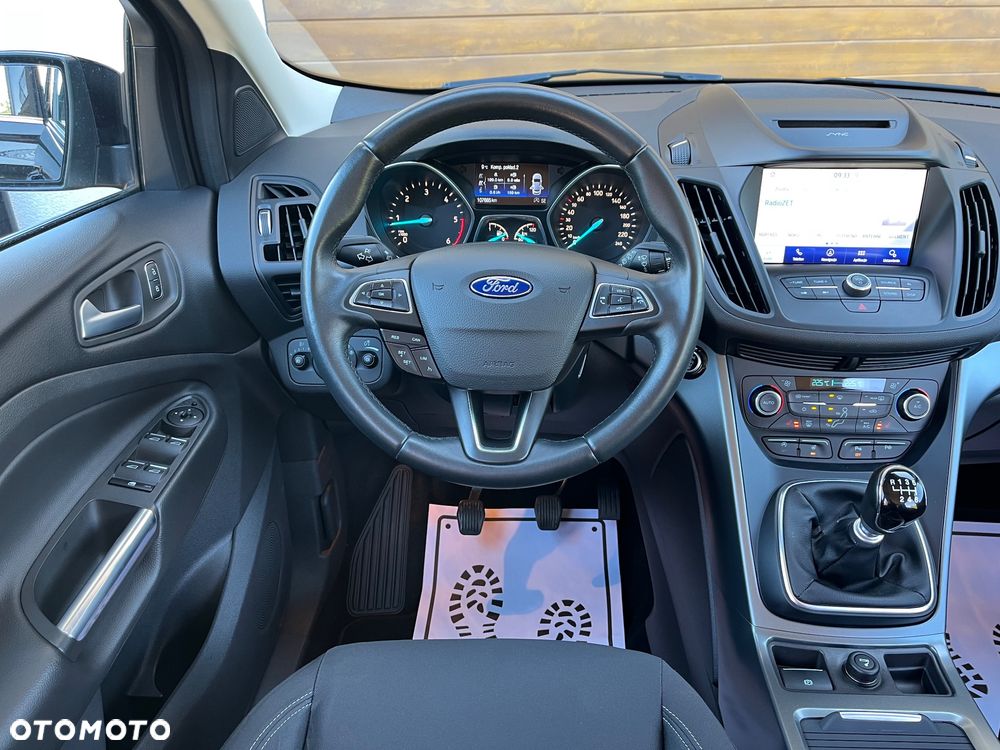 Ford Kuga 2.0 TDCi FWD Titanium - 30