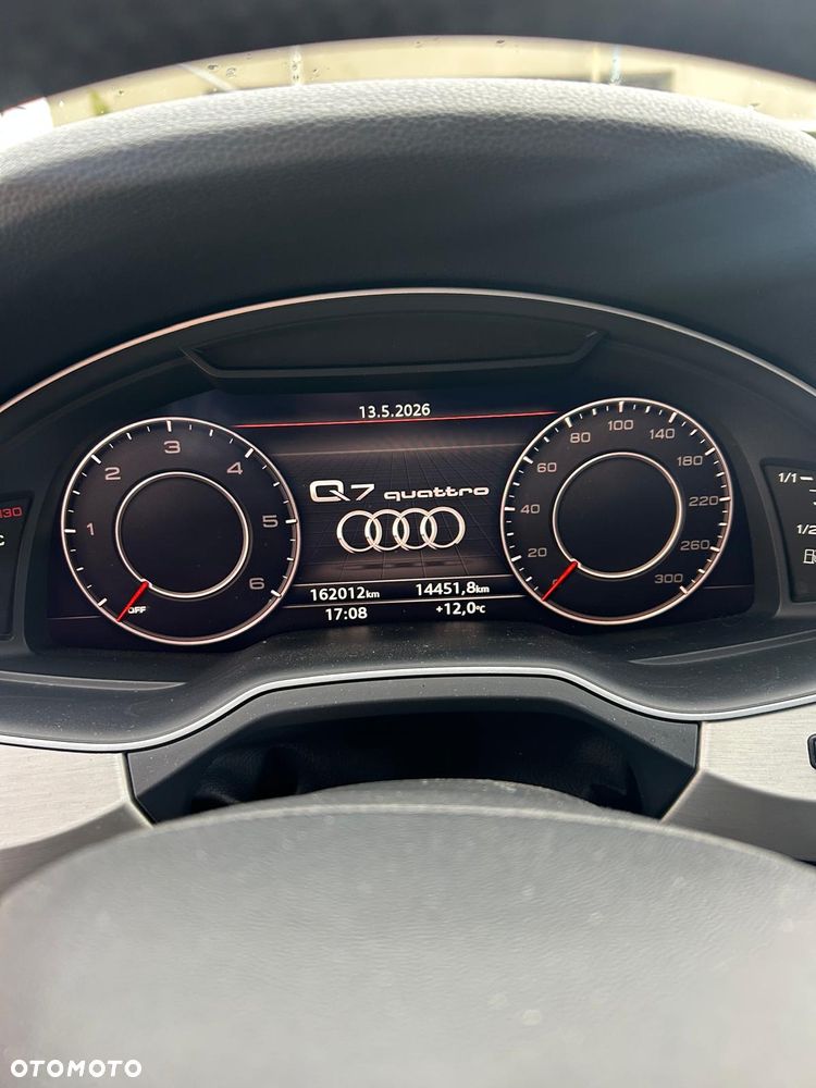 Audi Q7 - 16